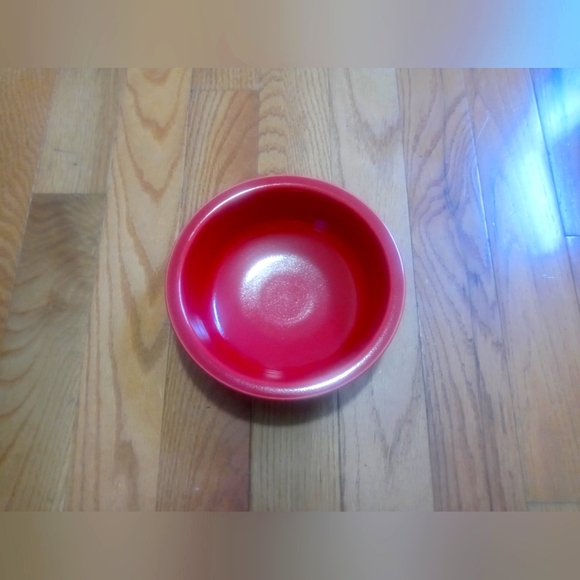Red Fiesta 9.25 inch - Picture 1 of 2
